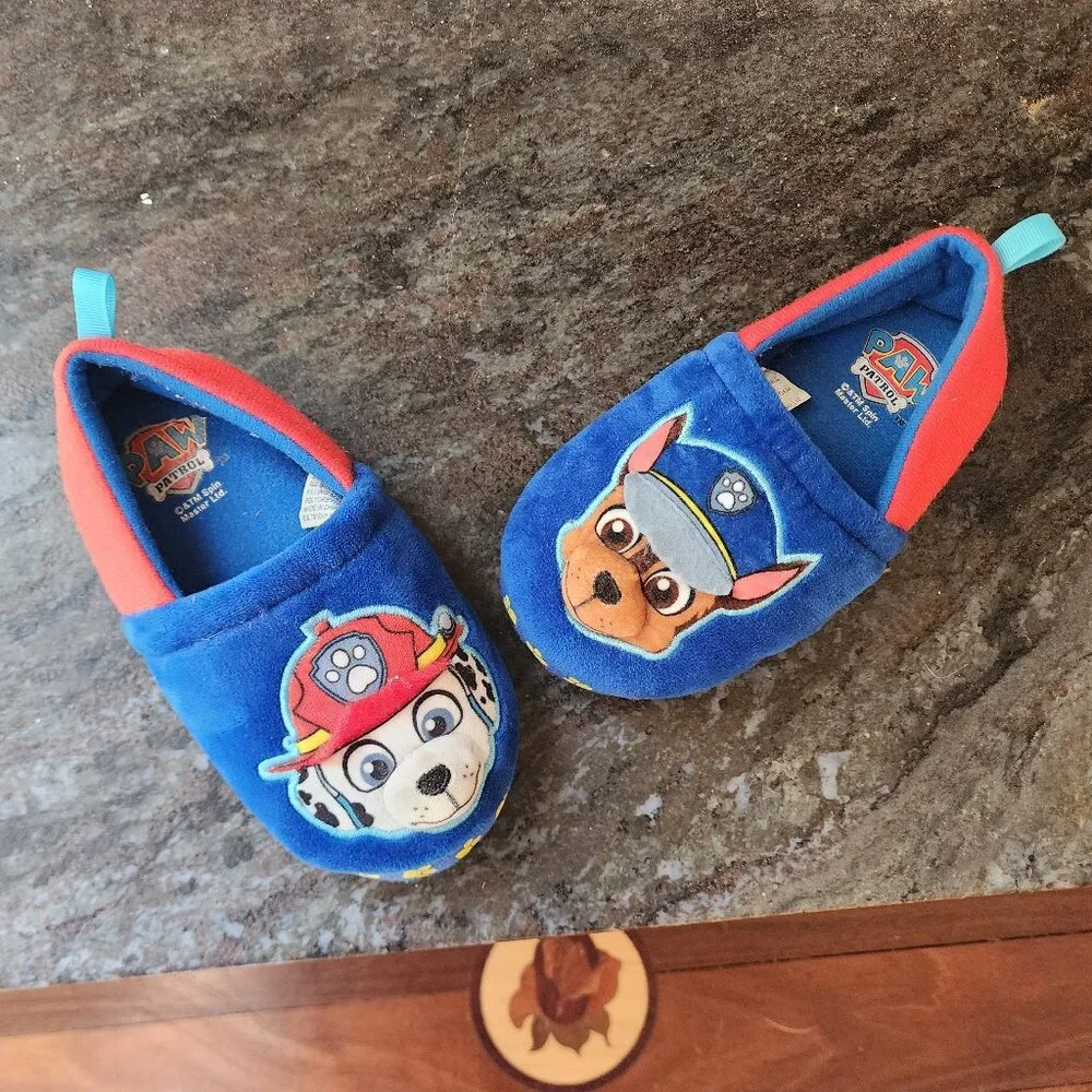 Paw Patrol Kids Slippers Size 11-12